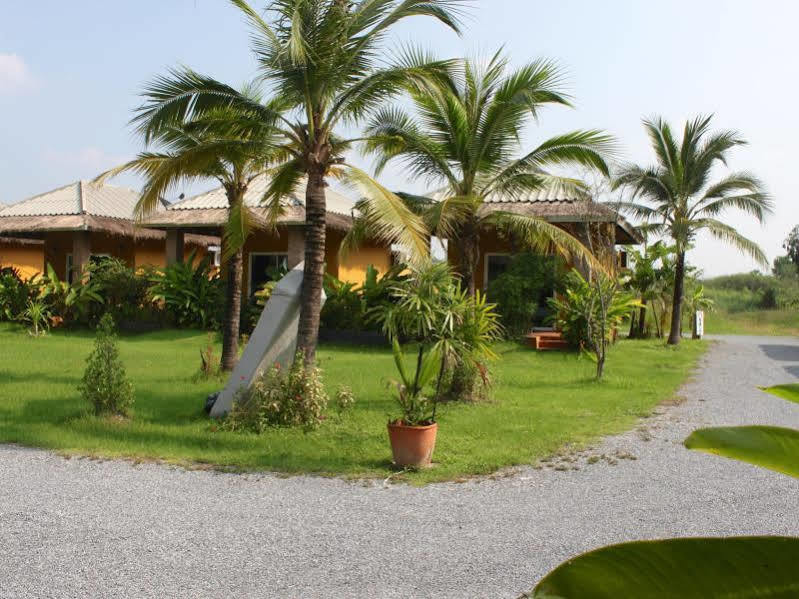 The Park Drive-Thru Check-In Resort Μπανγκόκ Εξωτερικό φωτογραφία